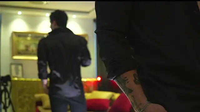 dantecoppolaa  online show from 12-15-25, 10:26