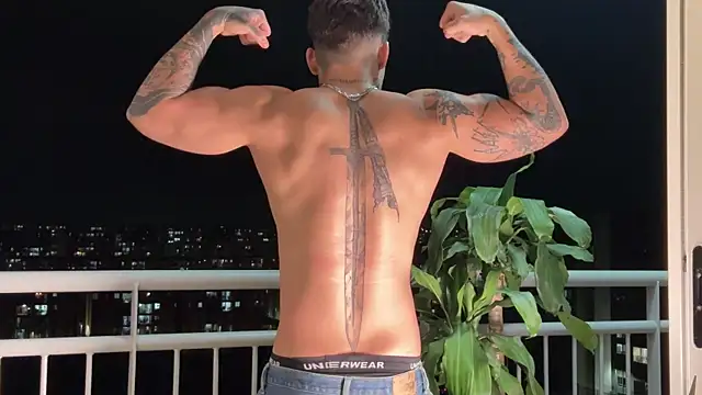 dantecoppolaa  online show from 04-10-26, 01:01