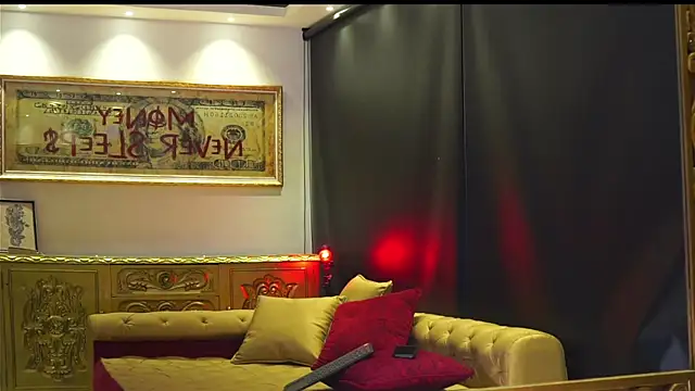 dantecoppolaa  online show from 12-18-25, 12:16