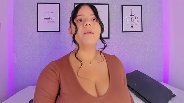 Natasha harper online show from 11-09-25, 12:53