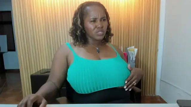 AliciaMiilf online show from 02-11-25, 10:07