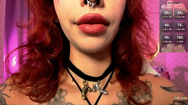 Snapshot of LeylaNoiry chatting on 10-14-25, 03:12 LeylaNoiry online show from 10-14-25, 03:12