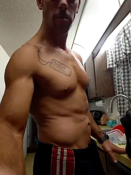 John19893 online show from 04-13-26, 07:45