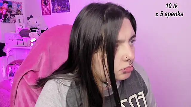 Sachi Meow online show from 10-18-25, 10:50