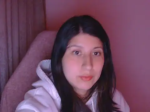 Snapshot of has_Zky chatting on 05-20-26, 06:32 has Zky online show from 05-20-26, 06:32