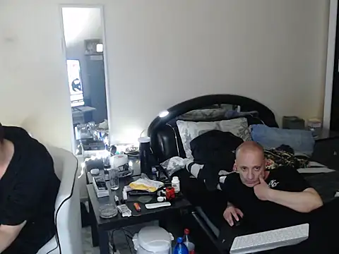 Terizizz online show from 04-10-26, 09:11