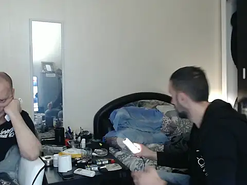 Terizizz online show from 04-15-26, 05:28