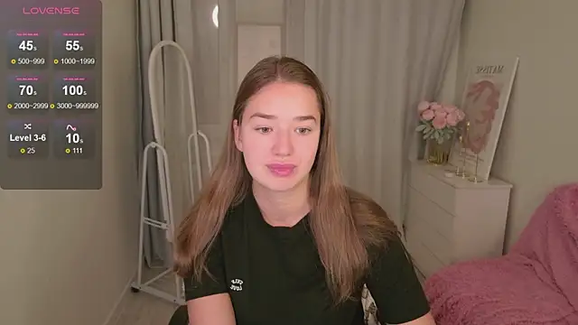 LovelyJessie online show from 11-04-25, 01:37