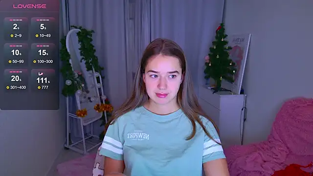 LovelyJessie online show from 12-20-25, 01:47