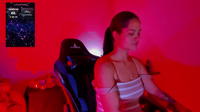 scarlet-kennedy98 online show from 12-18-25, 08:23