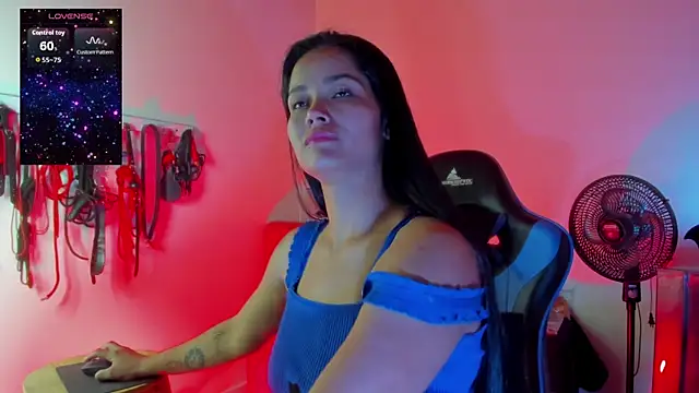 scarlet-kennedy98 online show from 12-19-25, 07:49