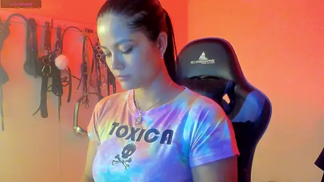 Snapshot of scarlet-kennedy98 chatting on 07-16-26, 08:28 scarlet-kennedy98 online show from 07-16-26, 08:28