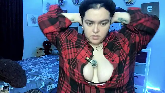 Luise Meyrink online show from 10-11-25, 02:56