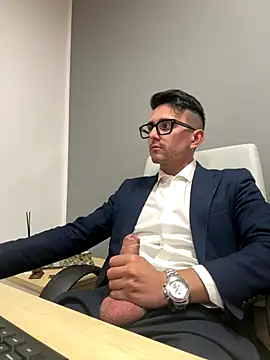 masterboss  online show from 10-30-25, 01:09