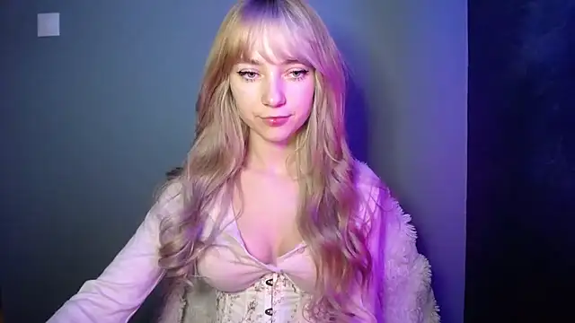 LuciaYoung online show from 11-09-25, 07:56