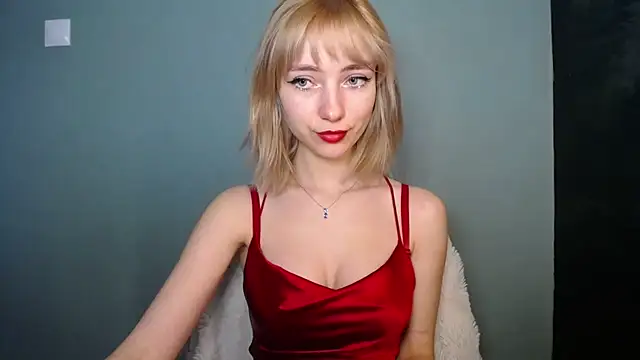 LuciaYoung online show from 03-08-26, 07:44