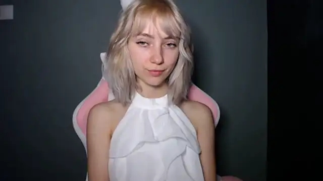 LuciaYoung online show from 03-22-26, 08:32