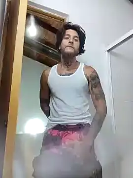 Snapshot of raymon616 chatting on 03-19-25, 12:26 raymon616 online show from 03-19-25, 12:26