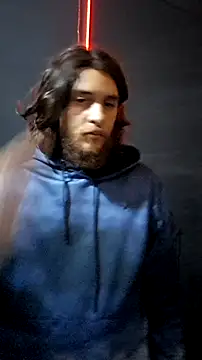 Snapshot of raymon616 chatting on 10-19-25, 04:04 raymon616 online show from 10-19-25, 04:04