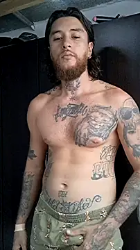 Snapshot of raymon616 chatting on 10-09-25, 08:53 raymon616 online show from 10-09-25, 08:53