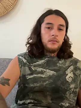 Snapshot of raymon616 chatting on 02-07-26, 07:22 raymon616 online show from 02-07-26, 07:22