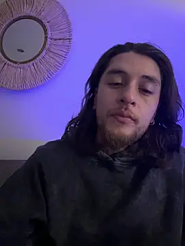 Snapshot of raymon616 chatting on 02-27-26, 01:28 raymon616 online show from 02-27-26, 01:28