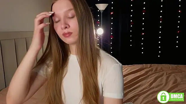 Snapshot of CutieBeauty chatting on 02-01-26, 12:47 CutieBeauty online show from 02-01-26, 12:47