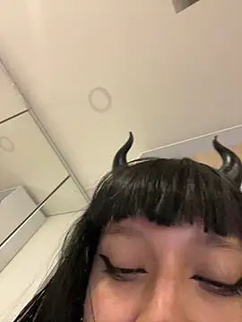 aangie  uwu online show from 02-26-25, 03:35