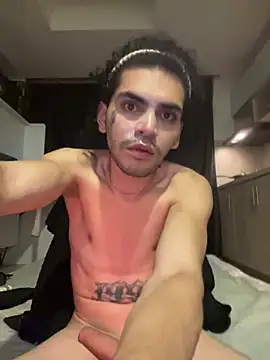 aangie  uwu online show from 03-25-26, 04:45