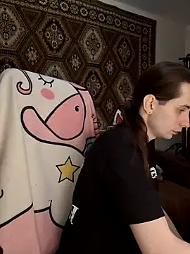 Nikki Sandy online show from 01-22-25, 05:05