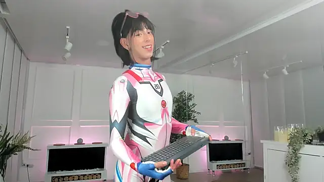 Snapshot of Ms_Sammy chatting on 02-22-25, 05:44 Ms Sammy online show from 02-22-25, 05:44