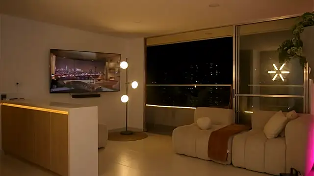 Snapshot of Ms_Sammy chatting on 02-03-26, 12:43 Ms Sammy online show from 02-03-26, 12:43