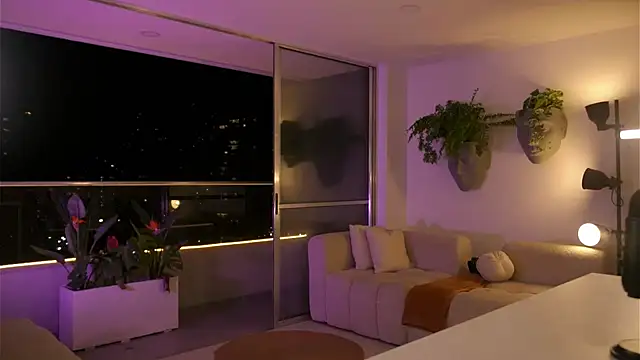 Snapshot of Ms_Sammy chatting on 02-18-26, 02:53 Ms Sammy online show from 02-18-26, 02:53