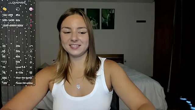 Snapshot of ThreeshaWhite chatting on 05-08-26, 01:53 ThreeshaWhite online show from 05-08-26, 01:53