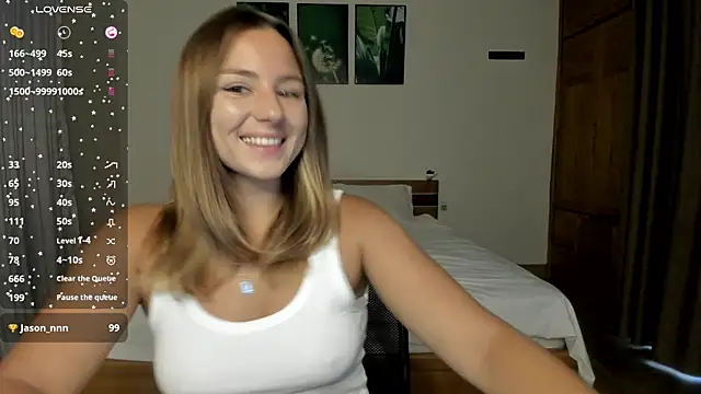 Snapshot of ThreeshaWhite chatting on 06-02-26, 01:27 ThreeshaWhite online show from 06-02-26, 01:27