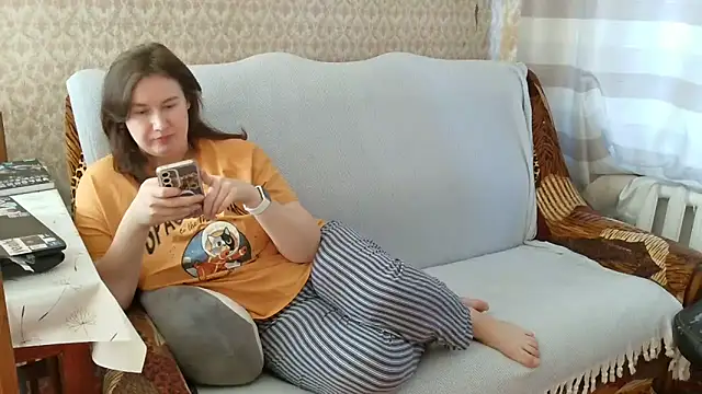 franceska blue online show from 12-16-25, 10:08