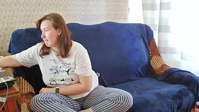 franceska blue online show from 10-28-25, 10:58