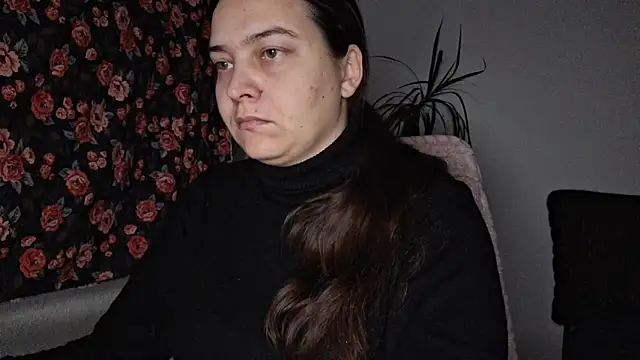 Cyndee Winter online show from 12-21-25, 04:08