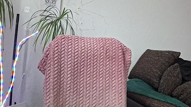 Cyndee Winter online show from 02-09-26, 11:08