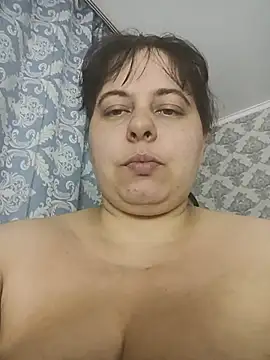 Snapshot of diamond190896 chatting on 06-12-26, 10:07 diamond190896 online show from 06-12-26, 10:07