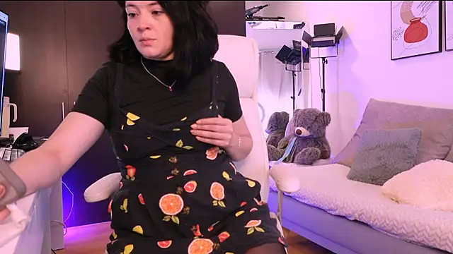 Anah s online show from 11-20-25, 04:29