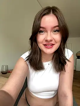 Snapshot of MaribelRiver chatting on 10-05-25, 01:57 MaribelRiver online show from 10-05-25, 01:57