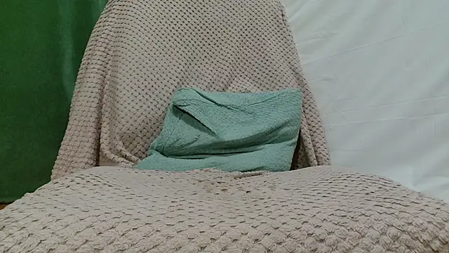 Luckyalice 4u online show from 05-18-26, 12:55