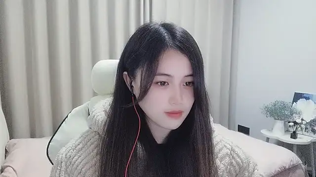 Snapshot of Wofeifei-baby chatting on 12-26-24, 03:20 Wofeifei-baby online show from 12-26-24, 03:20