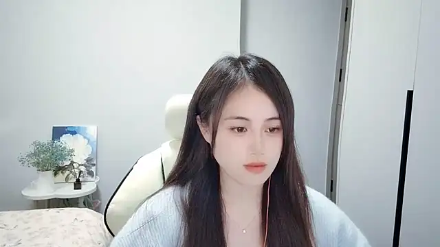 Snapshot of Wofeifei-baby chatting on 03-04-25, 03:26 Wofeifei-baby online show from 03-04-25, 03:26