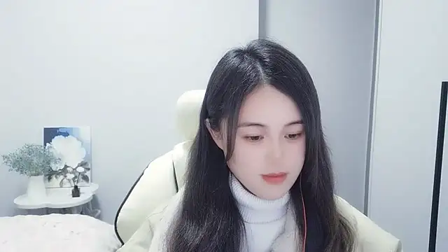 Snapshot of Wofeifei-baby chatting on 01-25-25, 03:09 Wofeifei-baby online show from 01-25-25, 03:09