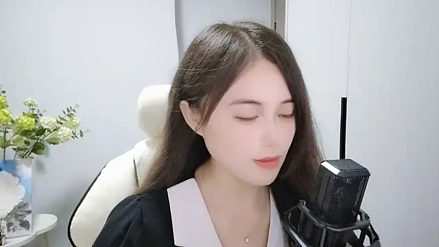 Snapshot of Wofeifei-baby chatting on 09-12-25, 03:56 Wofeifei-baby online show from 09-12-25, 03:56