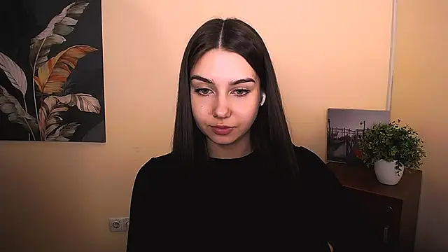 Lili magic online show from 09-24-25, 12:22