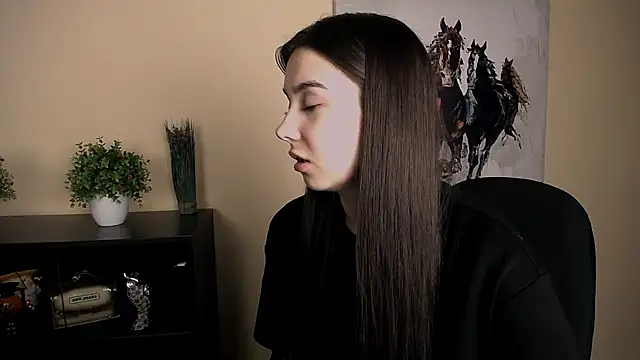 Lili magic online show from 12-16-25, 09:57