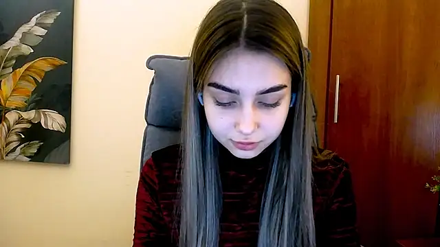 Lili magic online show from 01-26-25, 12:22